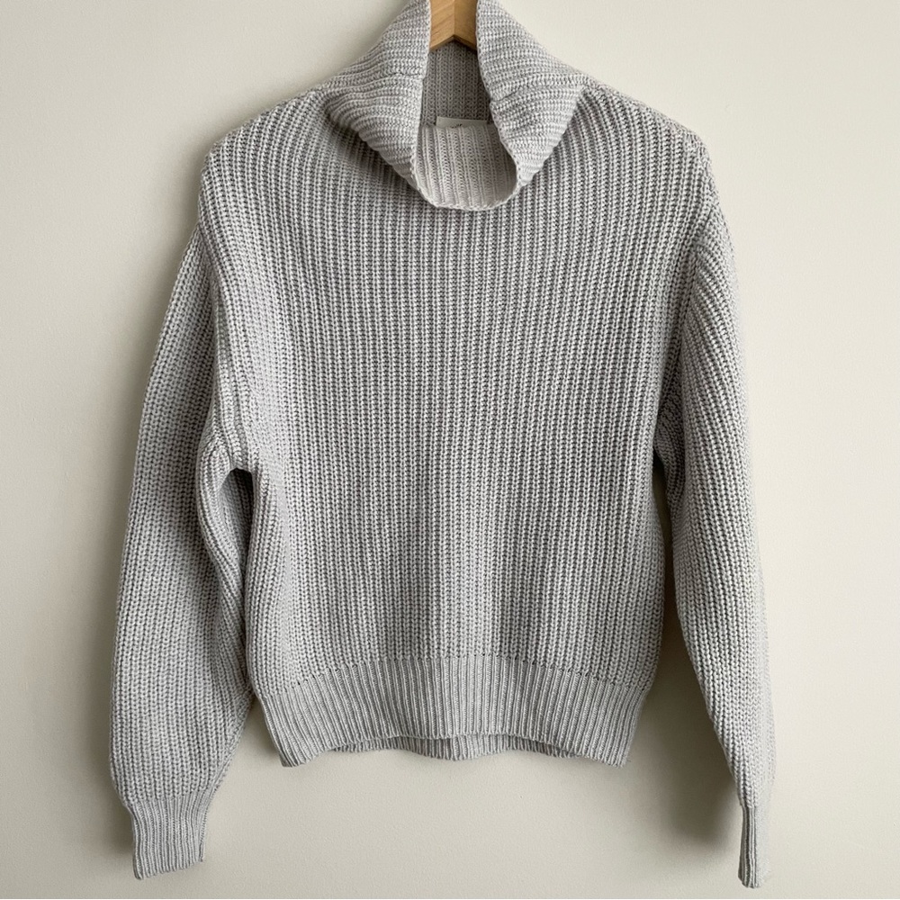 Aritzia Wilfred Montpellier Sweater in Heather Light Grey